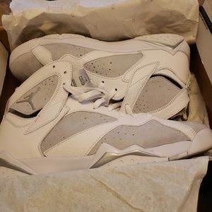 Men size 13 jordan 7 retro pure platinum